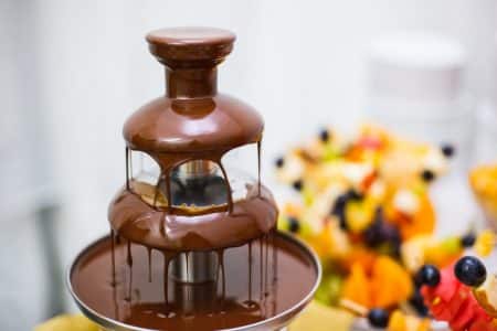 Fontaine à chocolat — Wikipédia